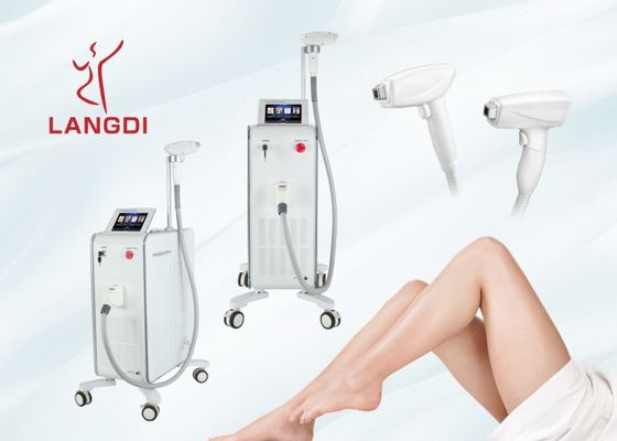 Półprzewodnikowa maszyna do depilacji laserowej Odmładzanie skóry 600w 50 J/Cm2